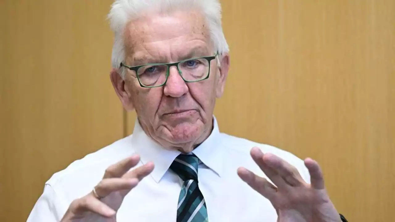 Kretschmann dringt auf befristeten Industriestrompreis