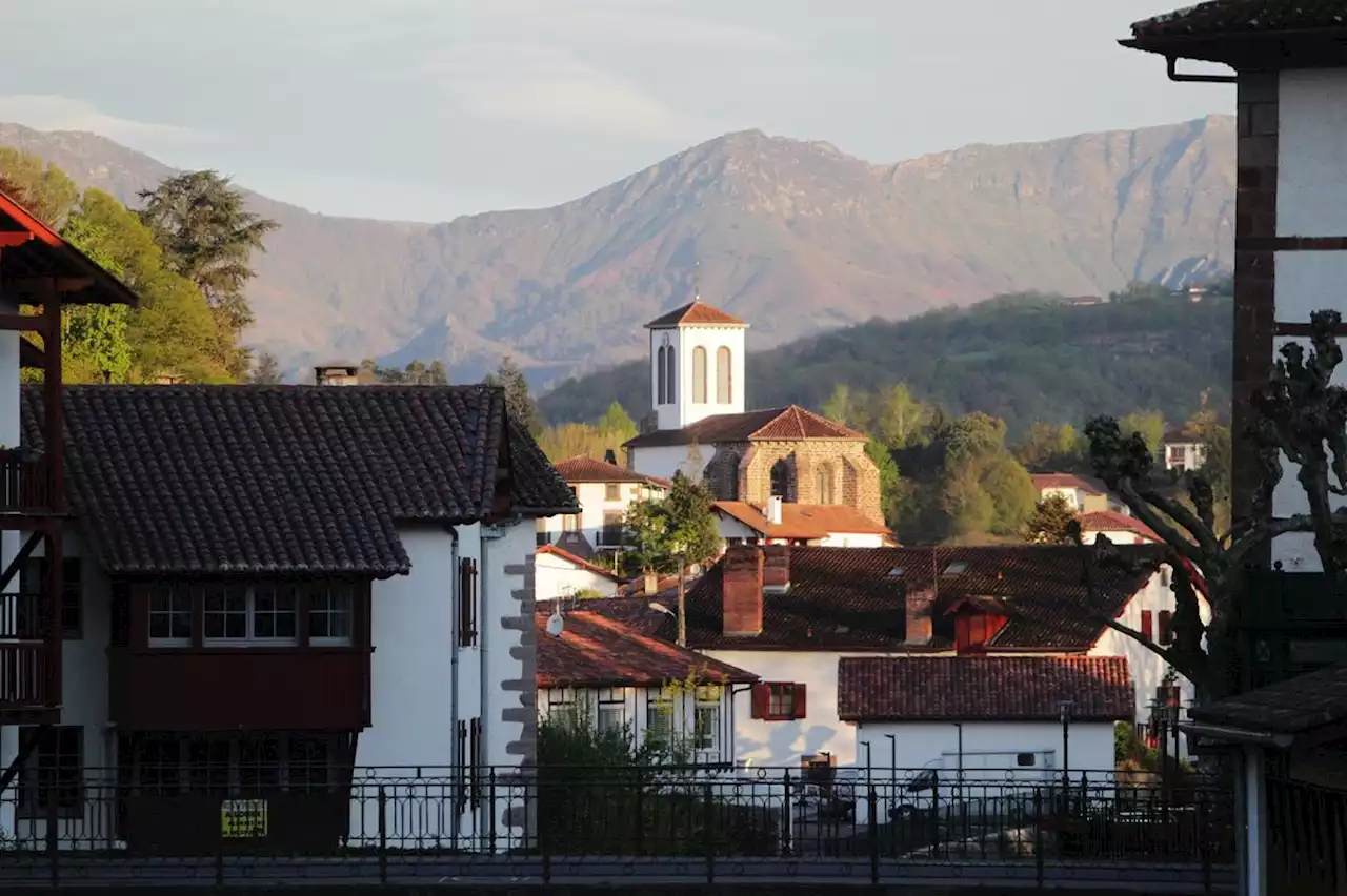 Merveilles de la Nouvelle-Aquitaine à (re) découvrir en images : la cité de Saint-Jean-Pied-de-Port au Pays basque