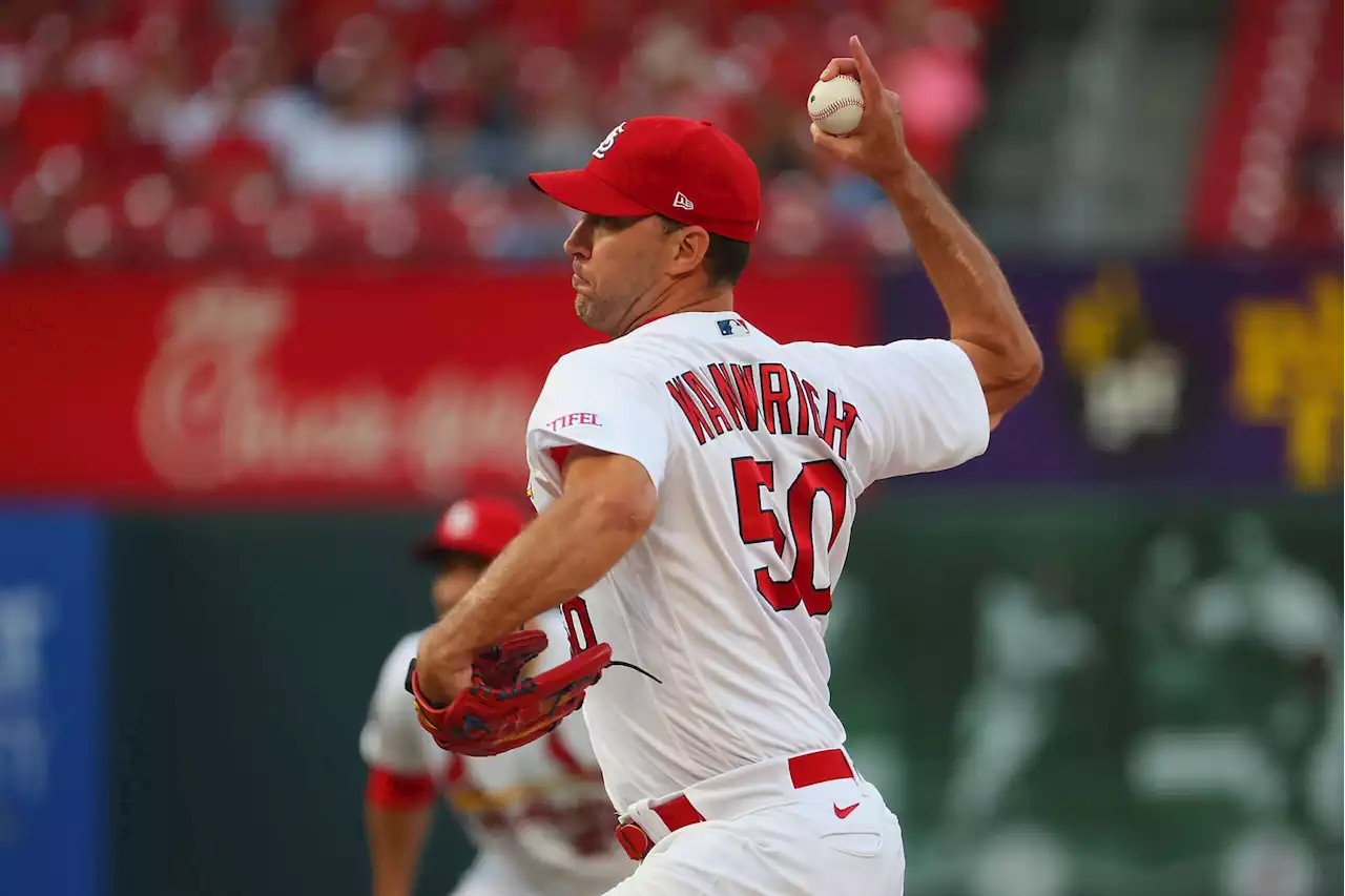 Cardinals waste Adam Wainwright's gem, sink 20 games under .500