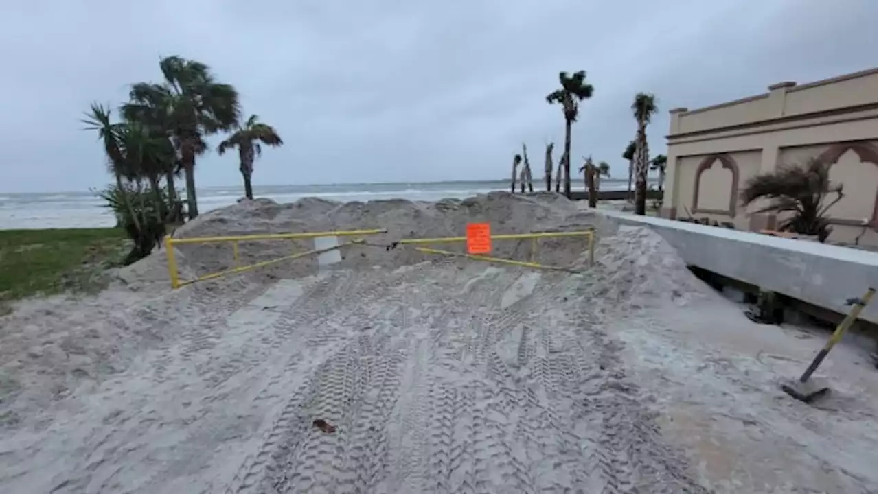 St. Johns County updates for Hurricane Idalia: Services, sandbags, schools, beaches