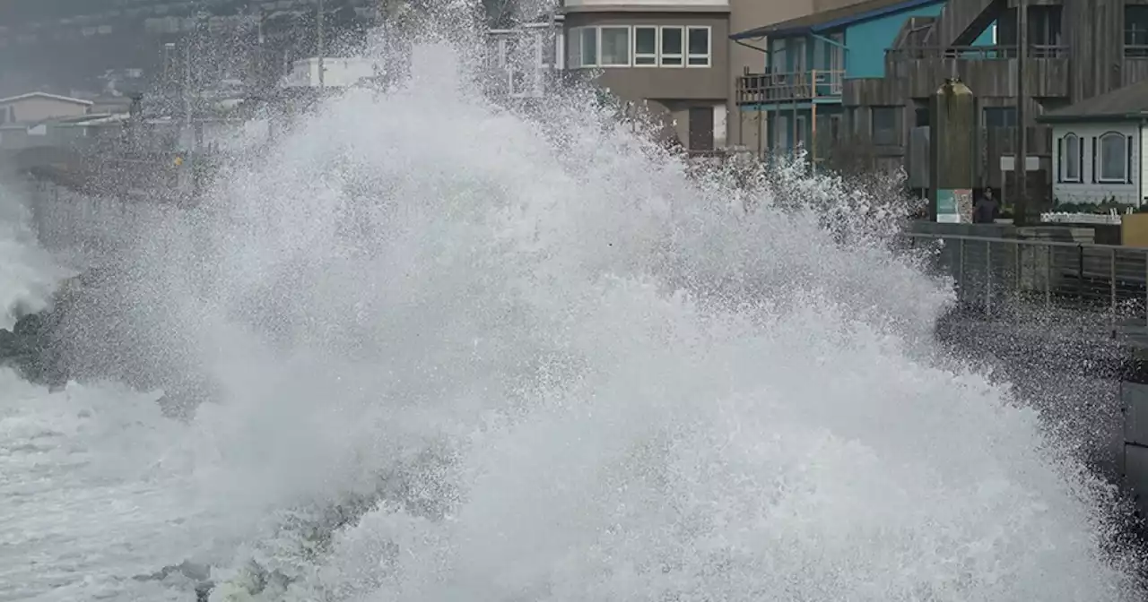 Waves grow up to 13 feet tall in California as Earth warms, research finds