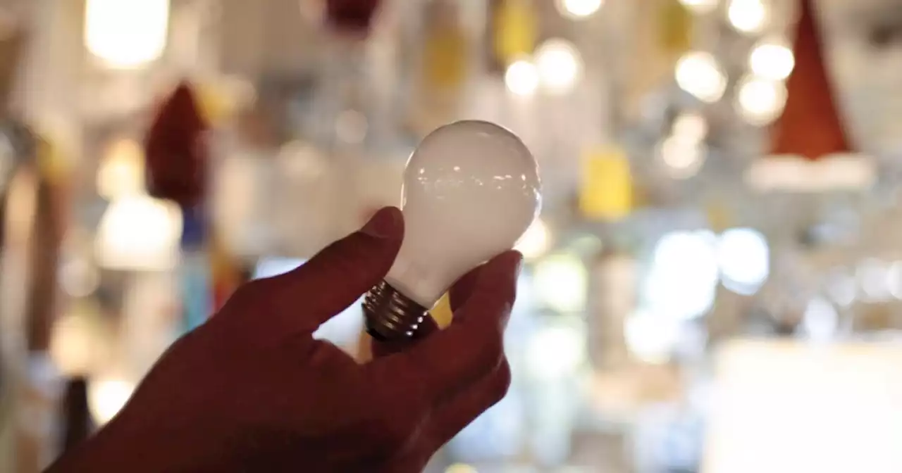 This popular light bulb is now banned in the US