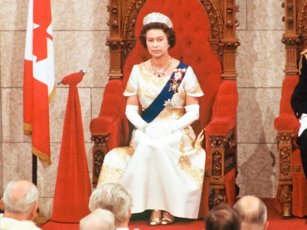 Queen Elizabeth II statue coming to Ontario legislature after province chips in $1.5M