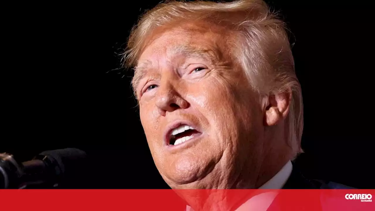 Trump denuncia instrumentalização da justiça no dia em que comparece em tribunal