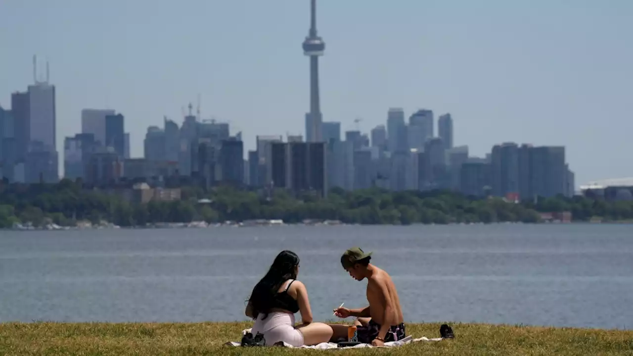 Hot and humid weather returns to Toronto on Thursday