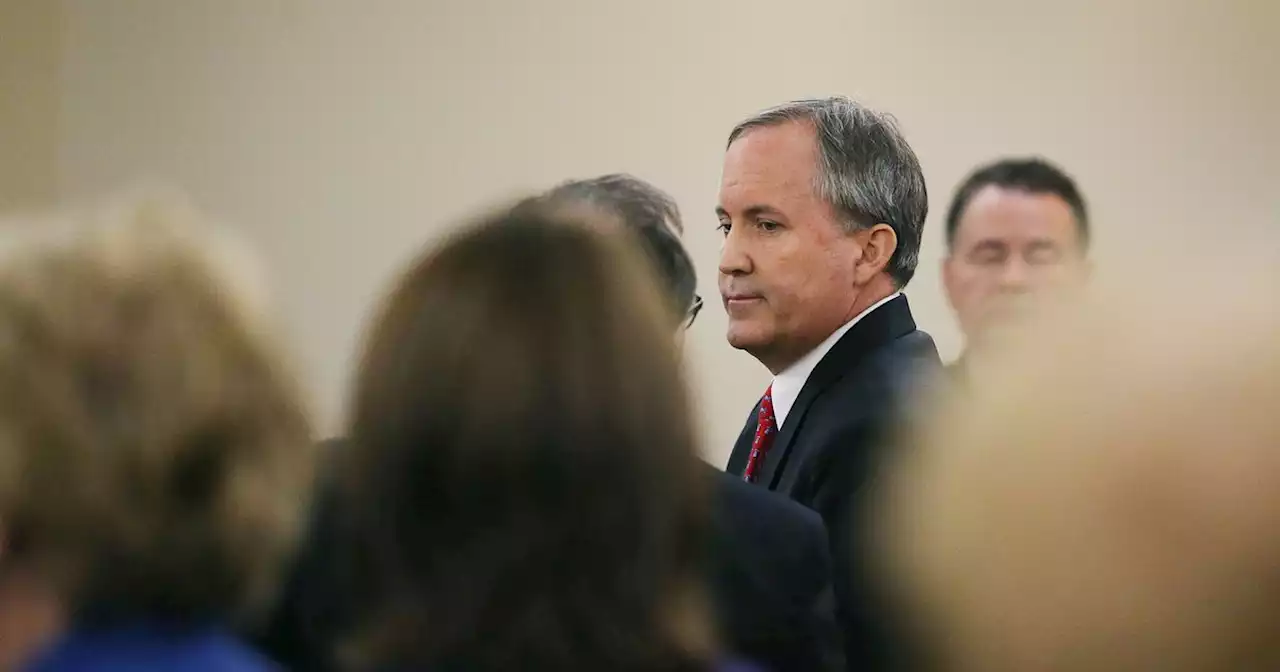 Texas Attorney General Ken Paxton appears in court on felony securities fraud charges