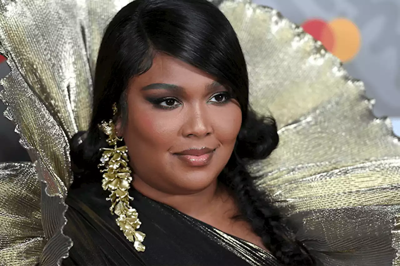 Lizzo’s Former Backup Dancers Respond After Singer Slams ‘Outrageous’ Lawsuit