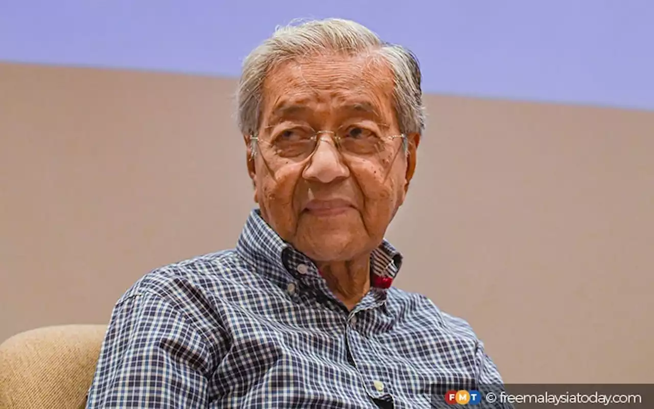 Dr M di IJN untuk pemeriksaan biasa, kata Khairuddin