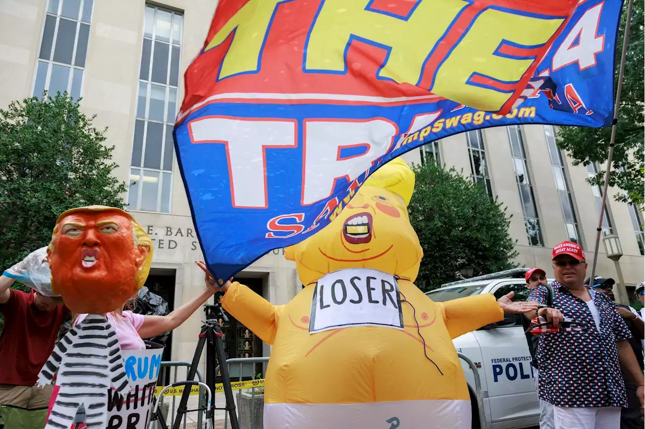 Protesters Crowd D.C. Courthouse Ahead Of Trump’s Arraignment (Photos)