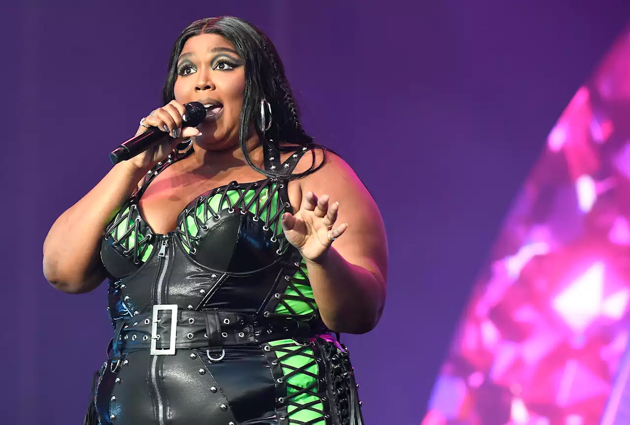 Lizzo Issues Statement Denying Allegations In Lawsuit Filed By Former Dancers