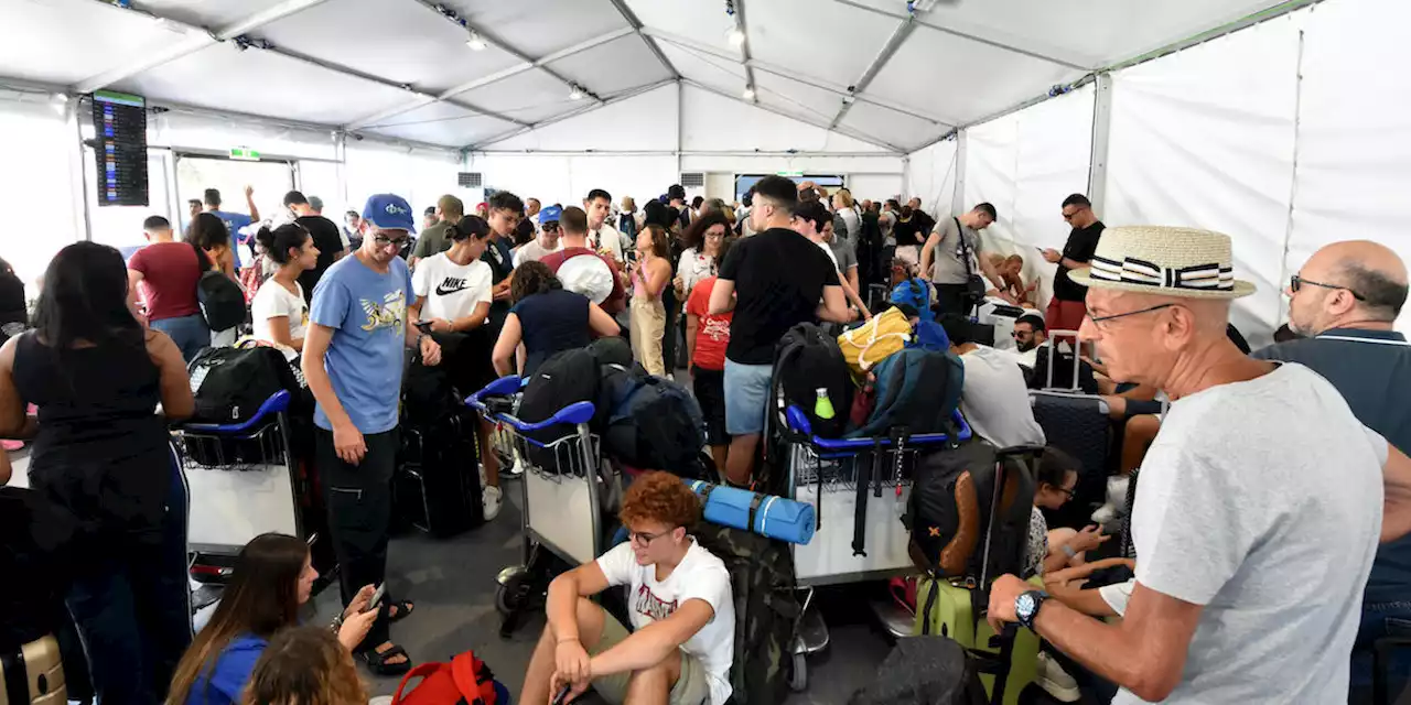 All'aeroporto di Catania è stato aperto un nuovo terminal provvisorio - Il Post