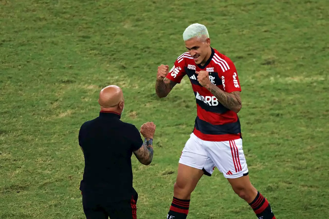 Pedro e Sampaoli ficam pelo segundo treino seguido do Flamengo sem se falar; bastidores