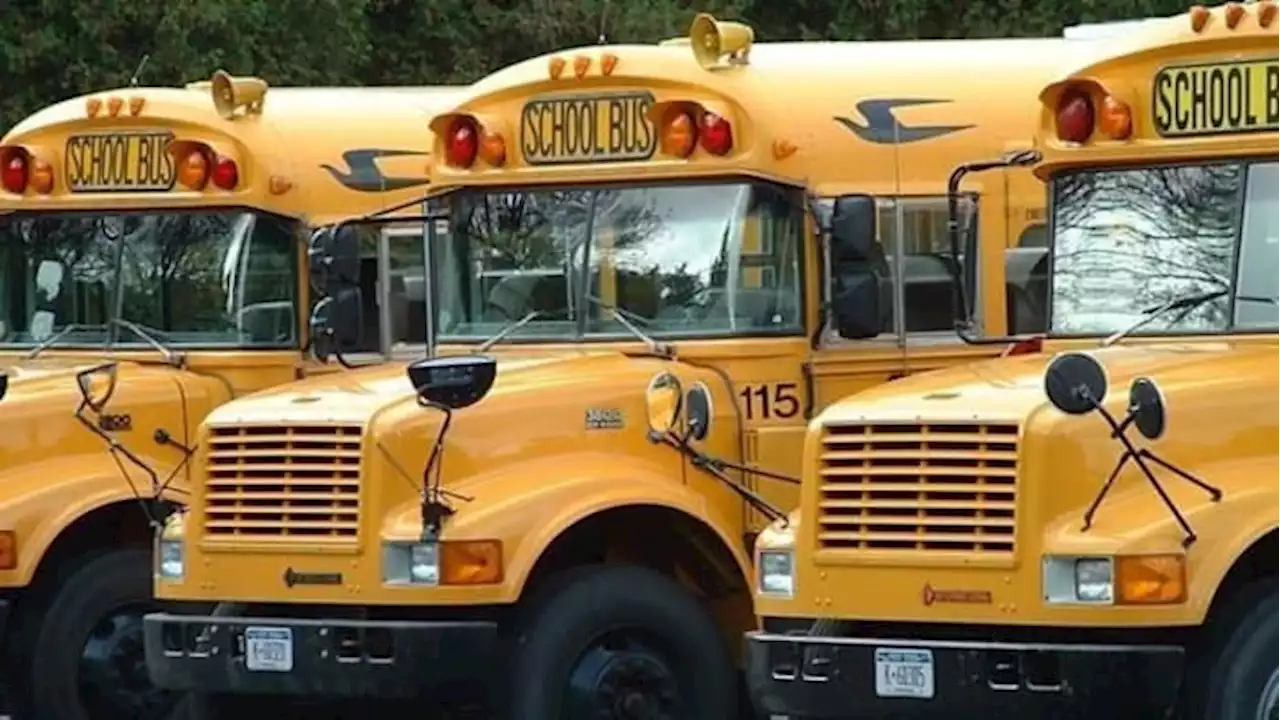 Houston ISD to offer sign-on bonuses for new bus drivers