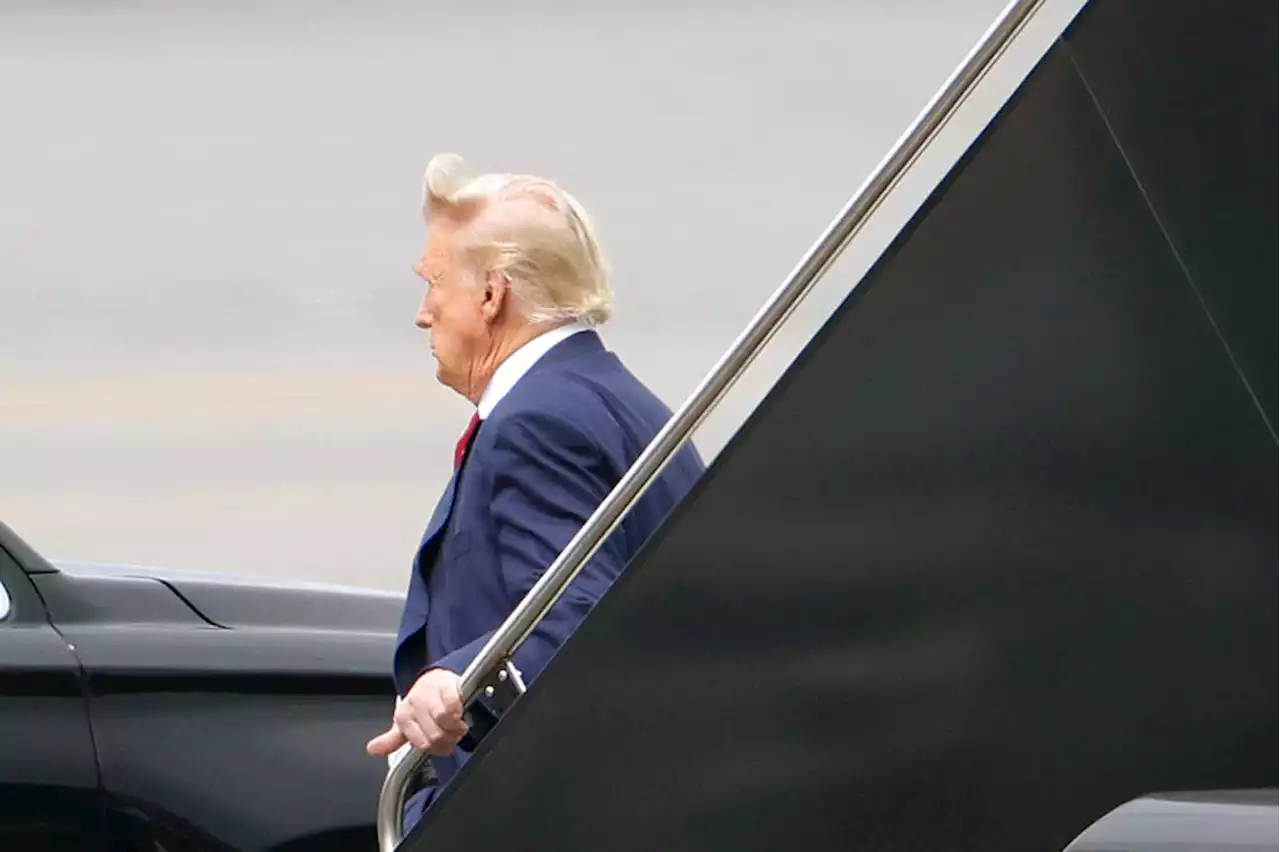 Trump arrives at DC courthouse to face charges he tried to overturn the 2020 presidential election