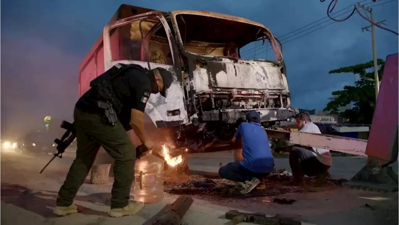 Detienen a 4 personas por quema de vehiculos en Acapulco, Guerrero