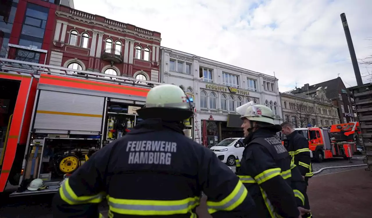 Feuer in Hamburger Supermarkt – Frau verletzt