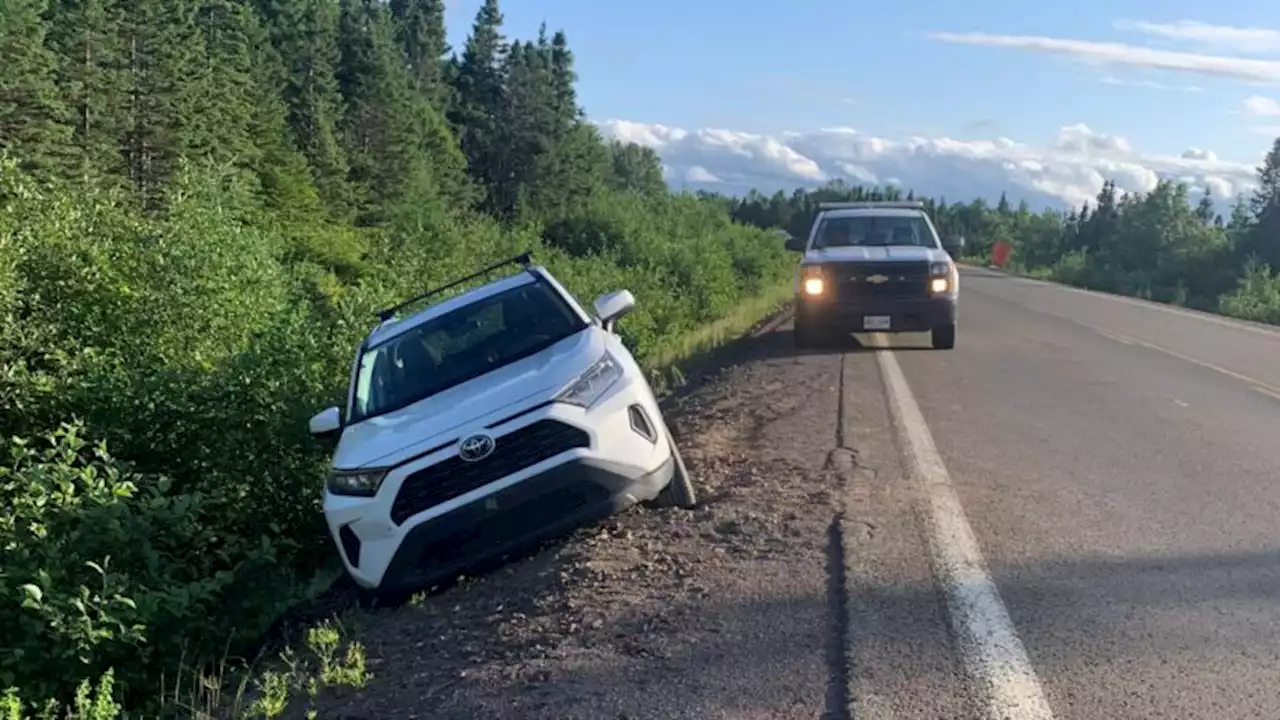 Woman charged with impaired driving after almost hitting flag person in construction zone