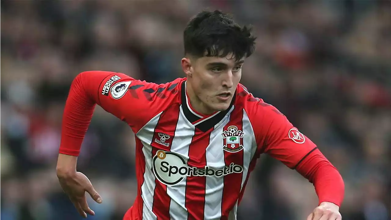 Tino Livramento transfer to Newcastle United now agreed with Southampton - Sky Sports