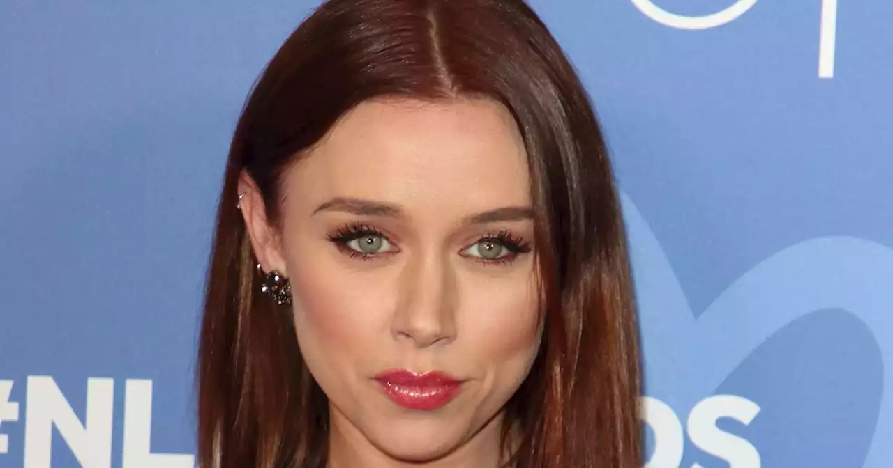 Una Healy 'dating Love Island star' as she moves on from David Haye 'throuple'