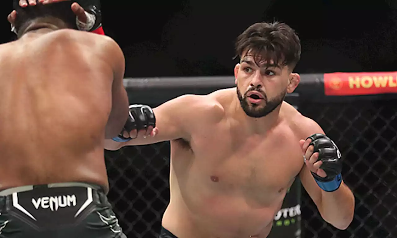 Kelvin Gastelum Out of Shavkat Rakhmonov Clash Booked for UFC Fight Night 227