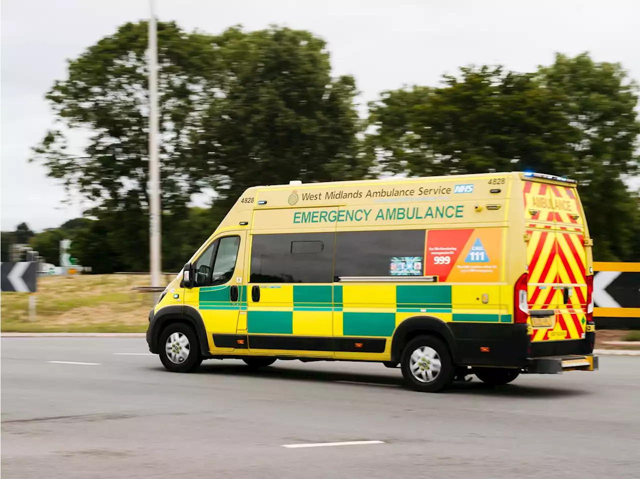 Fire, police and ambulance crews sent to crash involving car and van in Oswestry