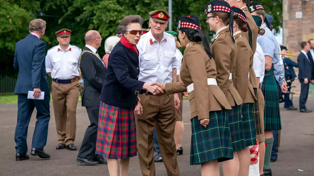 Princess Anne watches Royal Edinburgh Military Tattoo rehearsal and meets performers