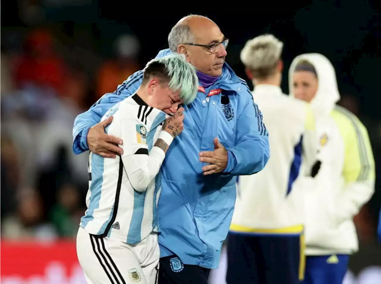 Soccer-Argentina exit World Cup without a win but with hopes of a brighter future