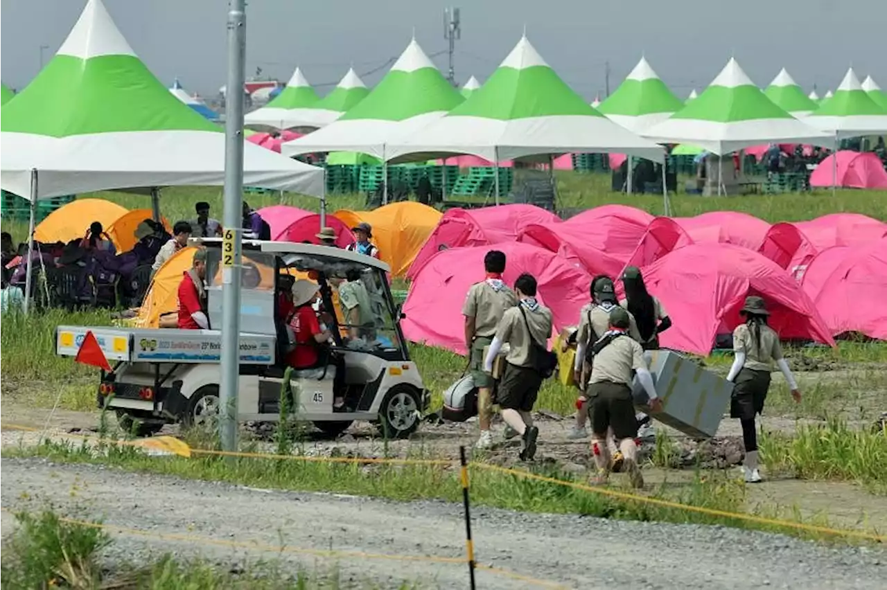 Hundreds of scouts suffer heat exhaustion in Korean heatwave