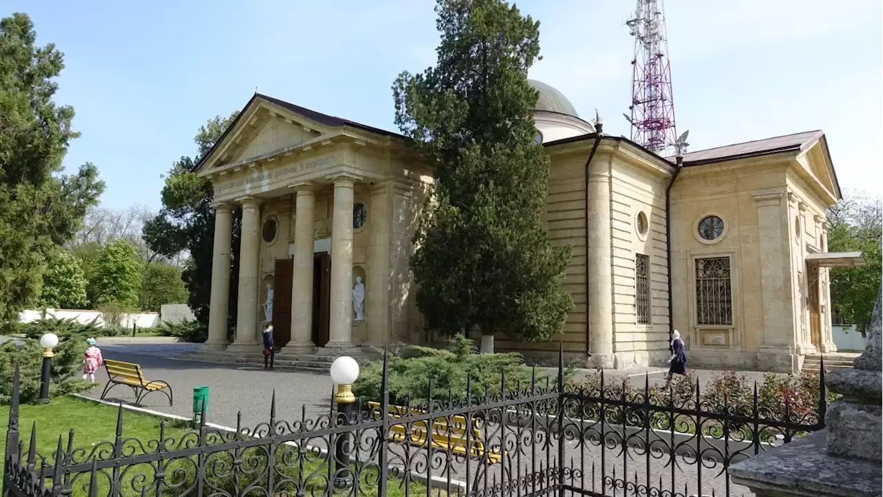 Russian Shelling Blasts Landmark Church in Ukraine