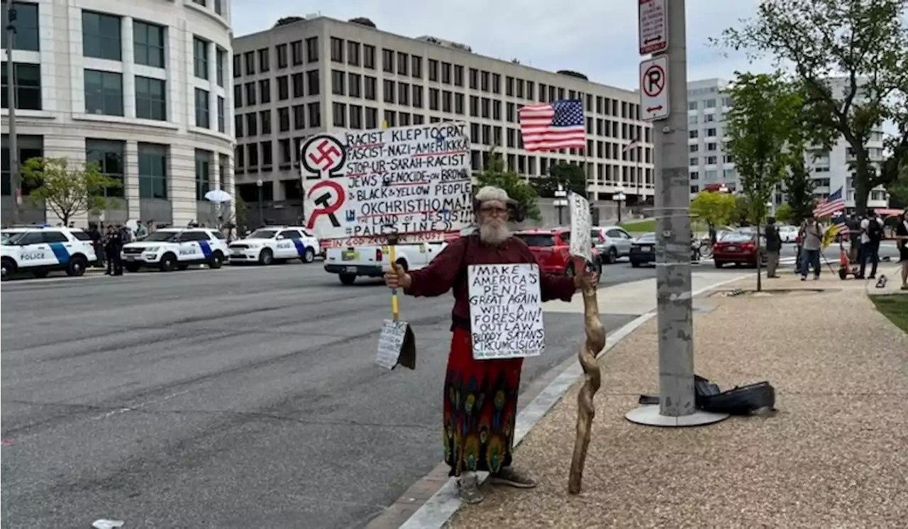 Trump masks, bullhorns and the MAGA Beast: Activists await Trump’s arrival at Washington courthouse