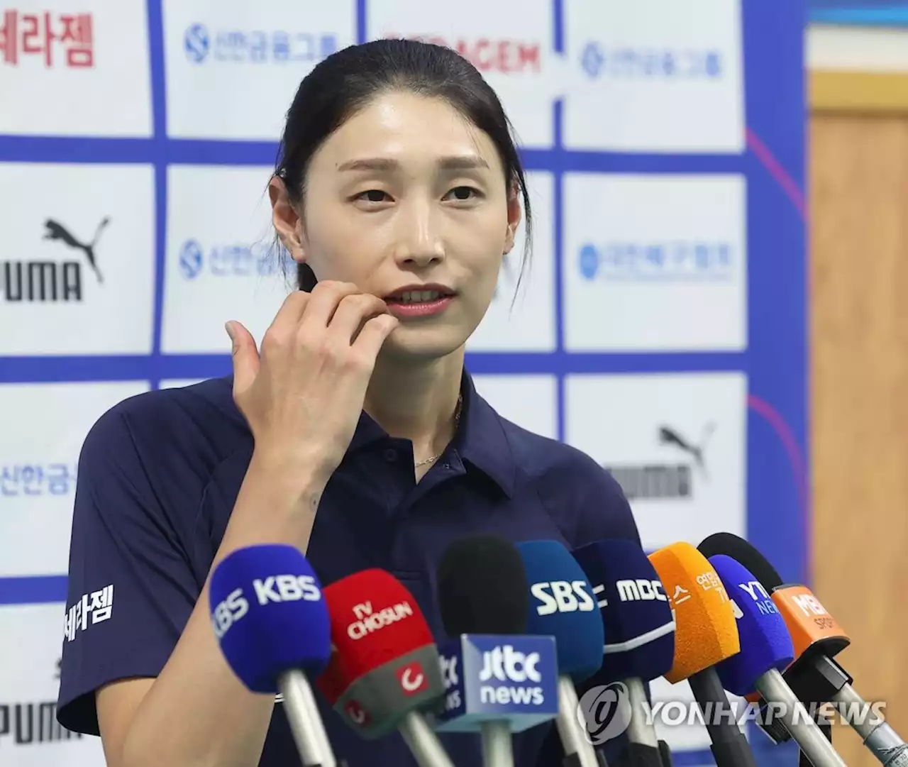 '배구 황제' 김연경, IOC 선수위원 도전 공식화…한국 선발 응시 | 연합뉴스