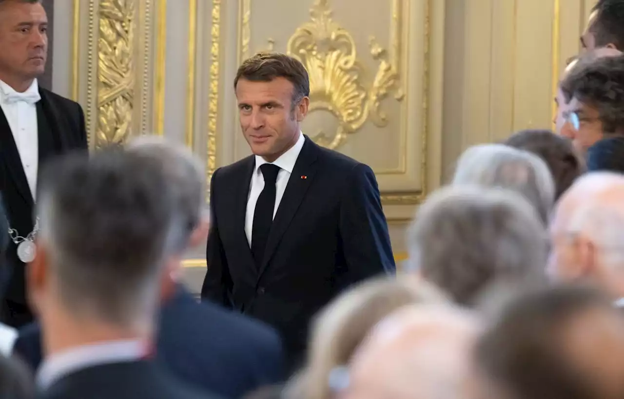 Macron attend les chefs de partis à Saint-Denis pour dépasser les clivages