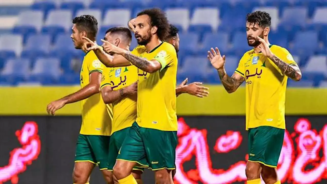 Fábio Martins no melhor e no pior em duelo de treinadores portugueses (Arábia Saudita)