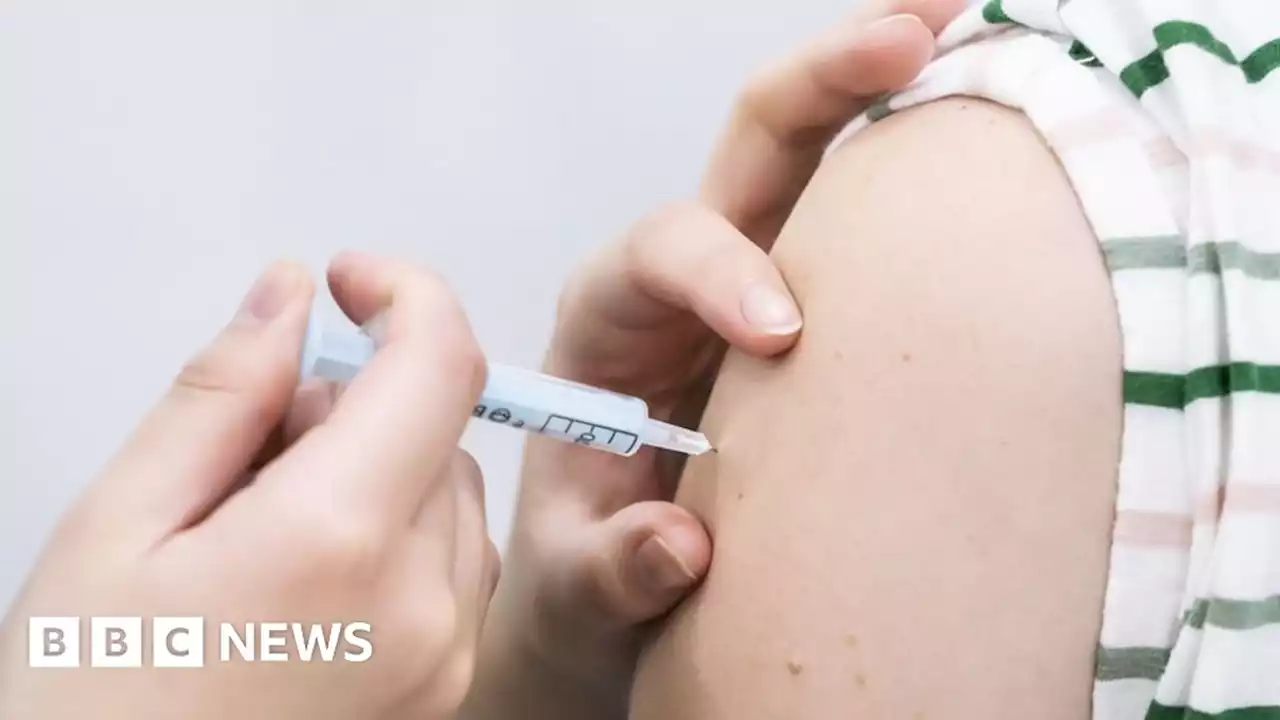 Students urged to update vaccinations