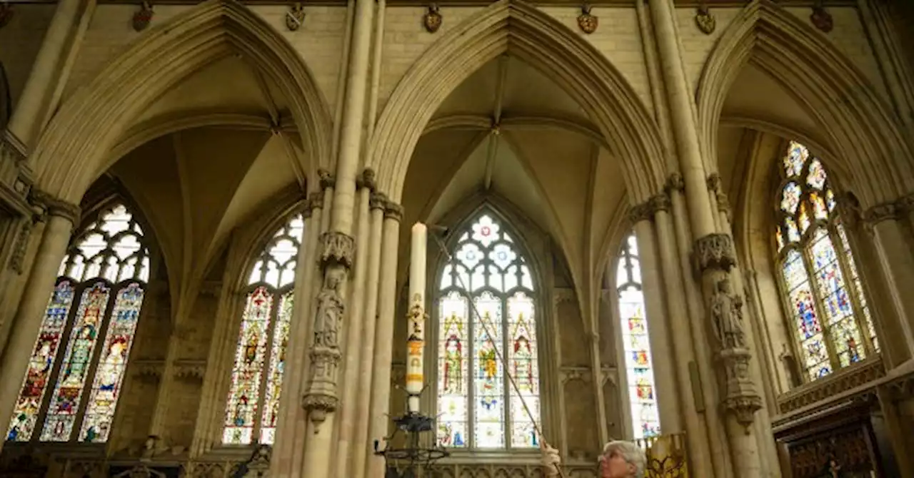 Church of England Priests Say Gay, Premarital Sex Not Immoral