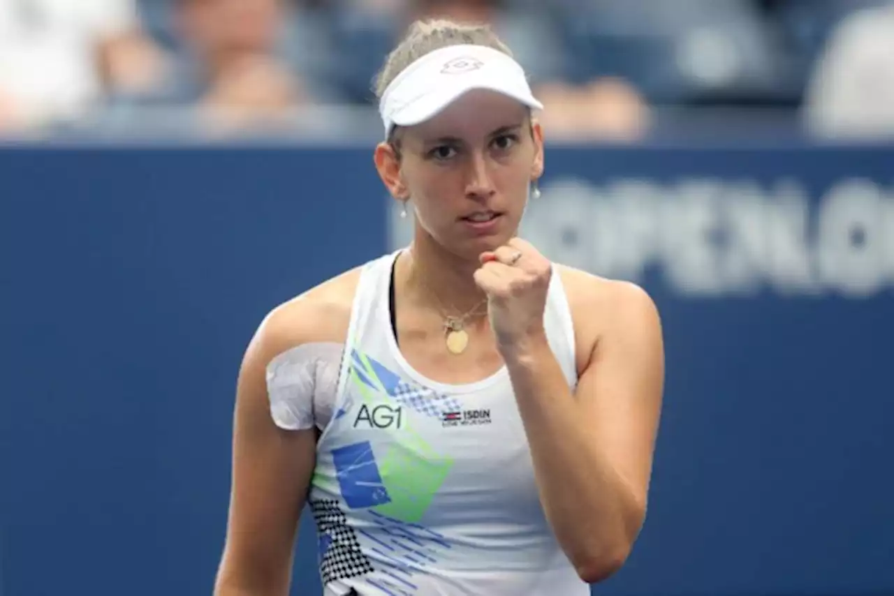 Elise Mertens redt twee matchballen en zwoegt zich na bijna drie uur naar derde ronde US Open