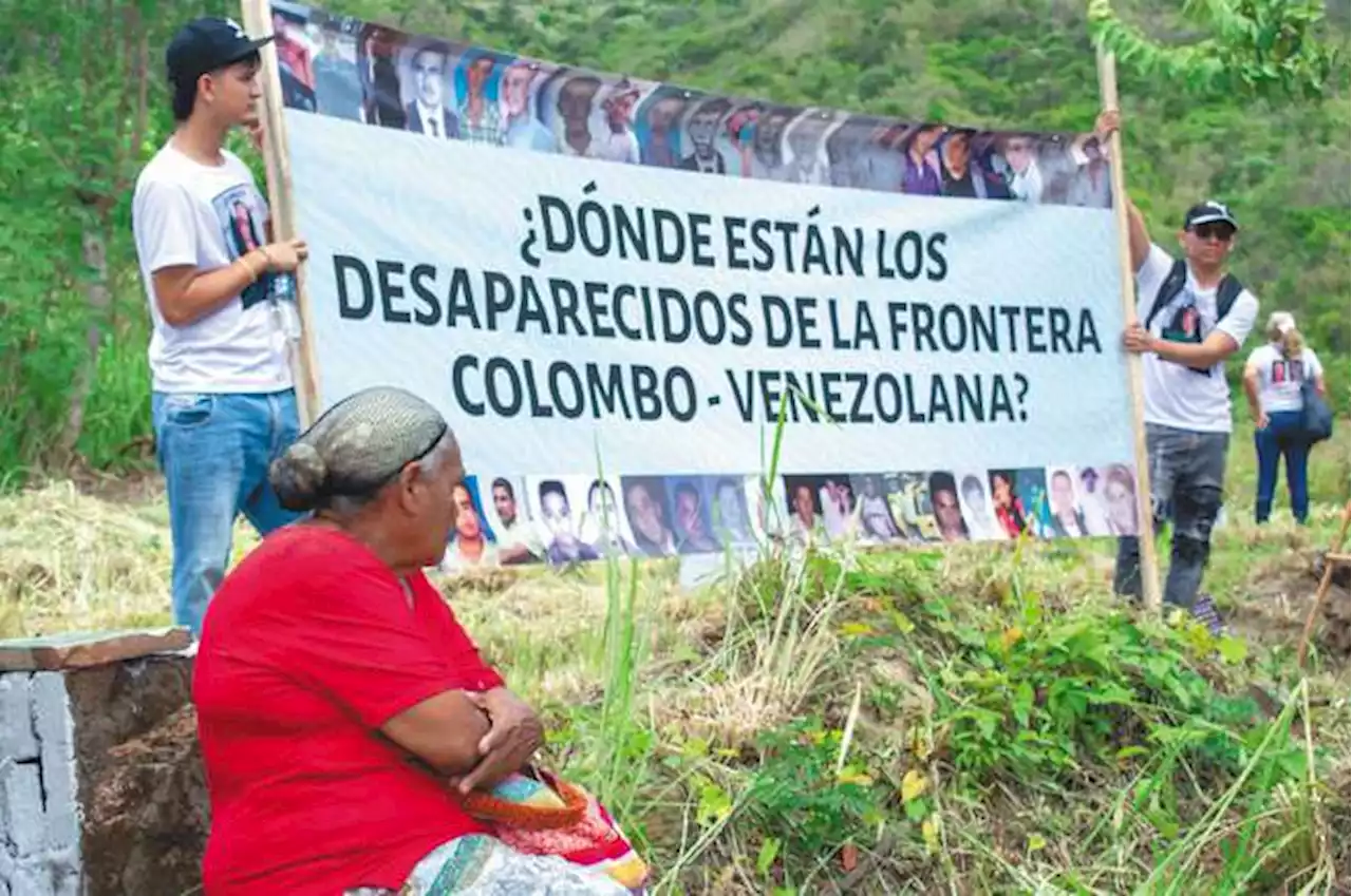 Las familias que siguen buscando a sus desaparecidos en la frontera con Venezuela