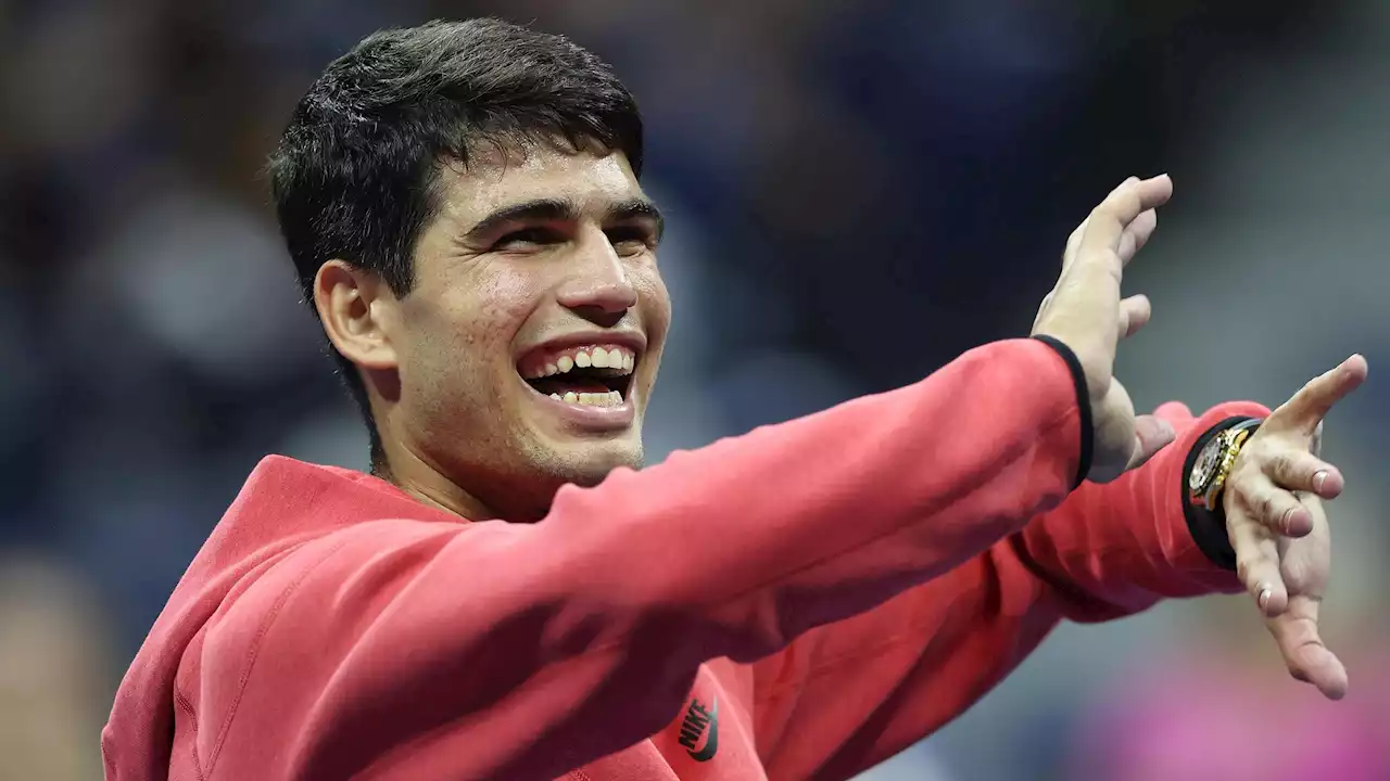 US Open 2023: Carlos Alcaraz 'entschädigt' Publikum mit Gesangseinlage auf Center Court - Spanier singt 'Vagabundo'