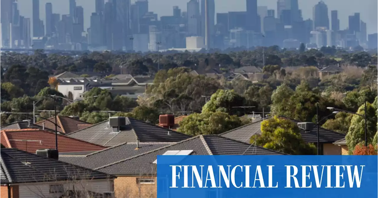 Look after borrowers doing it tough, ASIC warns banks