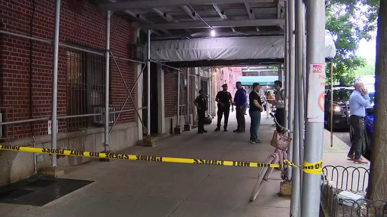 NYC building superintendent accused of killing wife, 2 children in murder-suicide