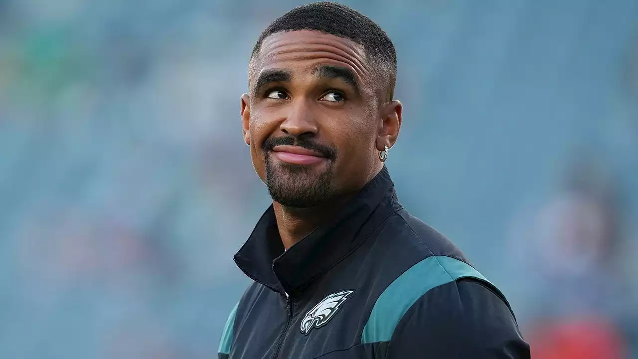 Eagles' Haason Reddick lauds Jalen Hurts' leadership ability: 'He’s just a great human being'