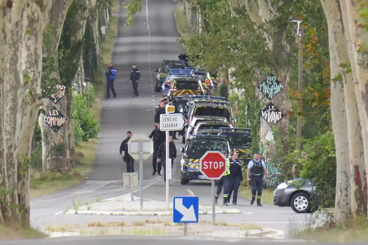 Blocage des routes, intervention policière… Que se passe-t-il à Vendine, lieu d’opposition à l’A69 ?