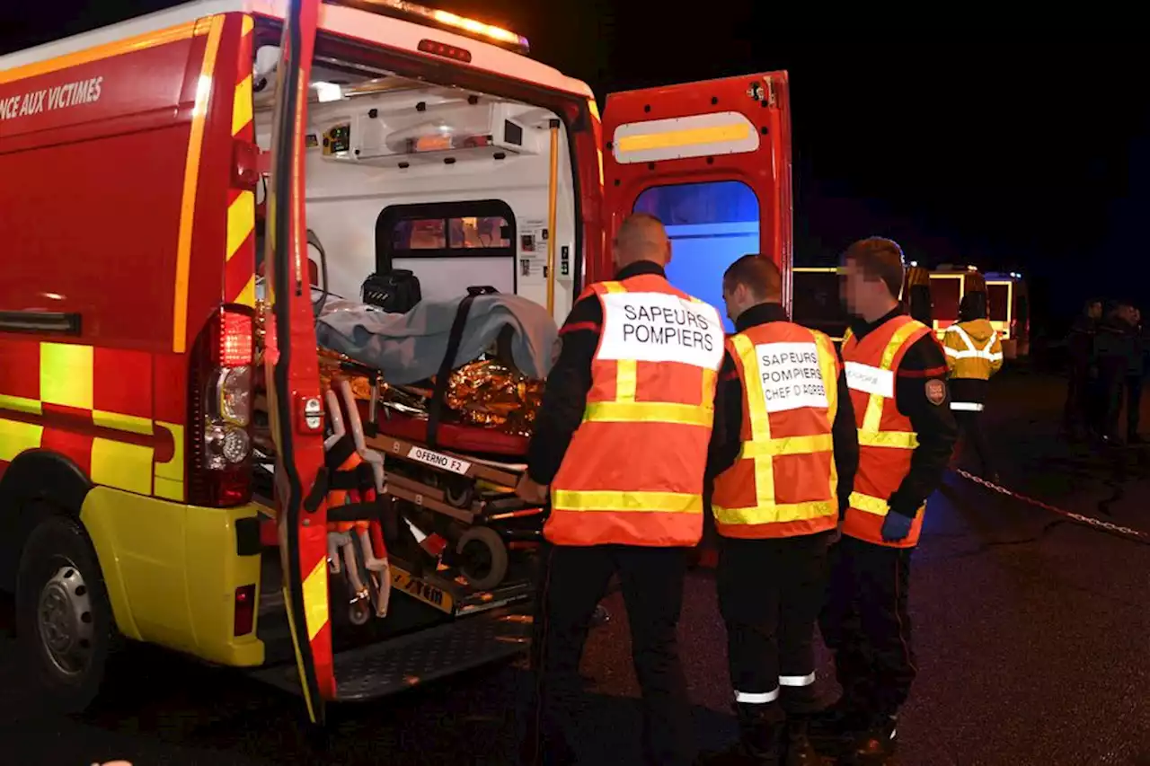 Quatre jeunes font une sortie de route sur l'autoroute et tombent dans la Doller