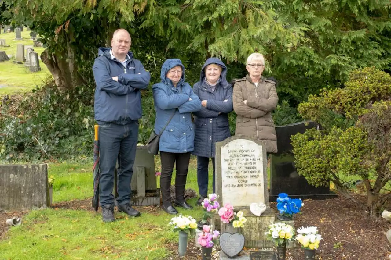 'Total disgrace': Families blame council for unsafe gravestones at cemetery