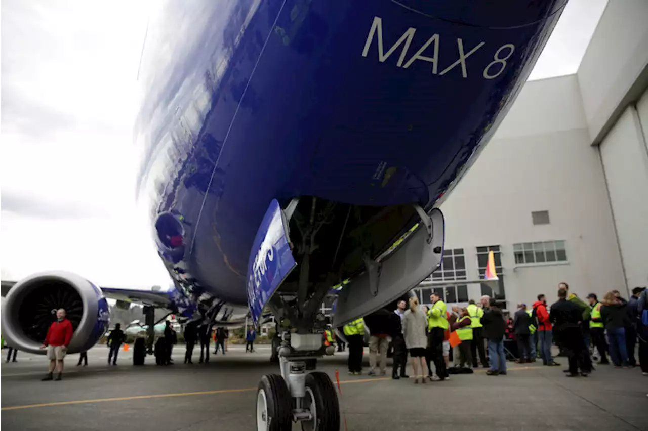 Boeing to temporarily halt 787 production due to Hurricane Idalia By Reuters