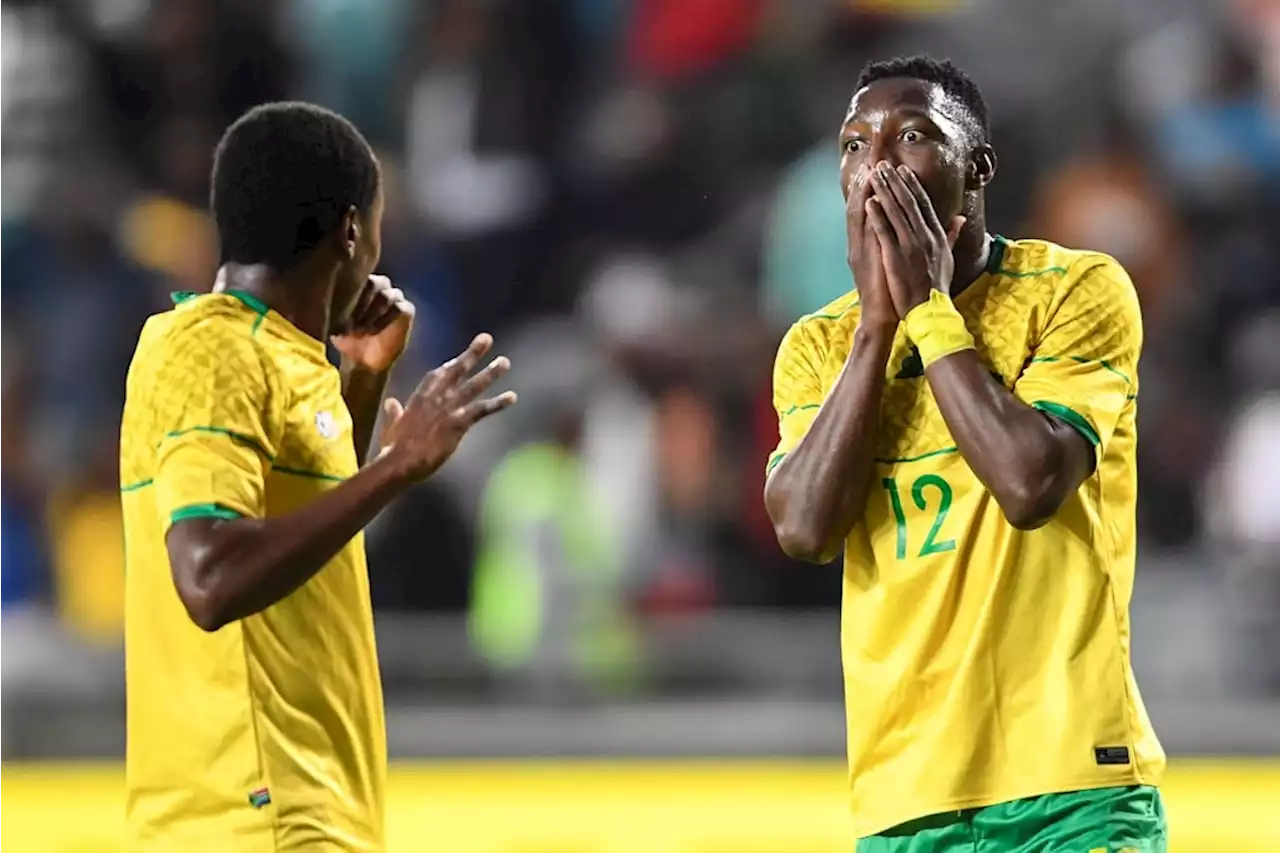 Broos explains surprise absence of American trio Hlongwane, Blom, Mailula from Bafana squad