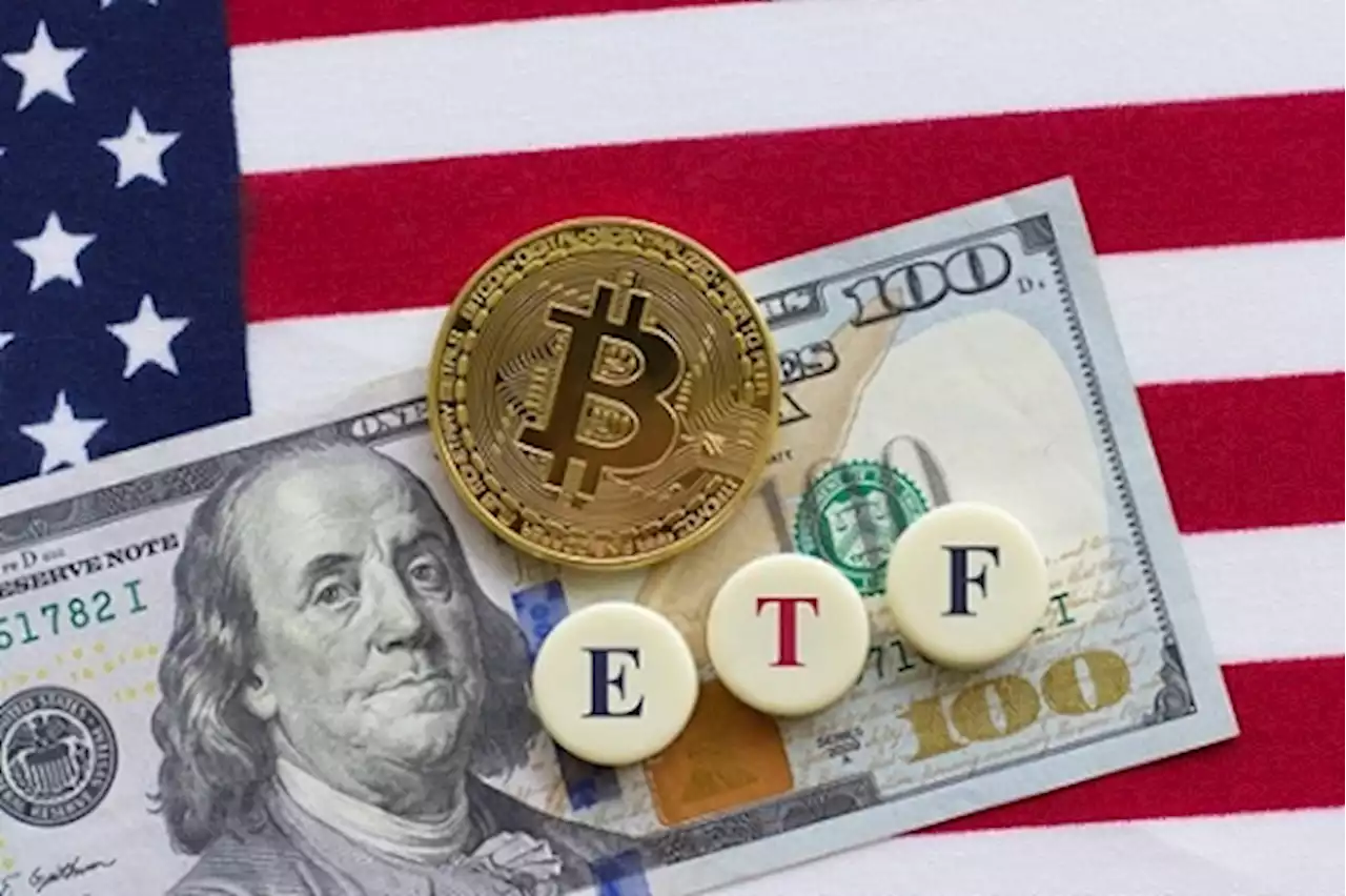 Spot Bitcoin ETF approval odds rise to 75% in 2023 after Grayscale court win