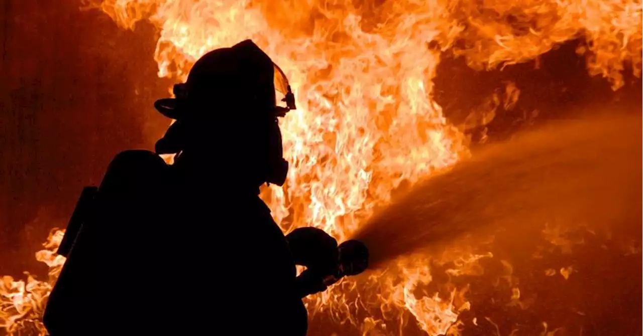 Yvelines : une femme de 87 ans tuée dans l'incendie de sa maison, un homme interpellé