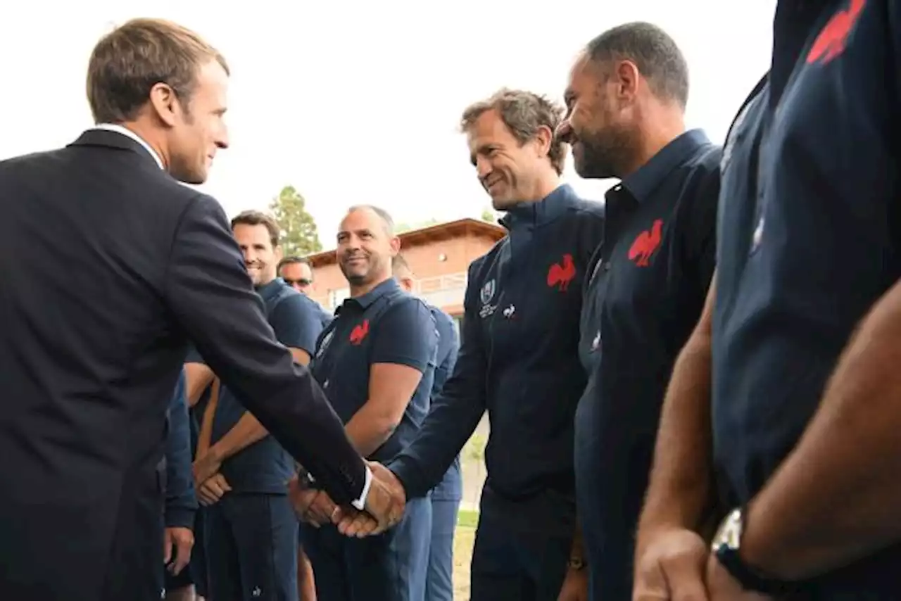 Emmanuel Macron devrait rendre visite aux Bleus avant la Coupe du monde