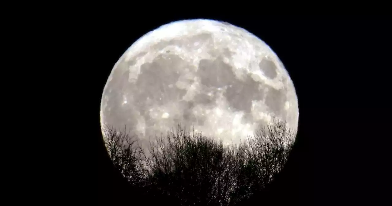 Rare Super Blue Moon visible in Lancashire tonight - when you can see it